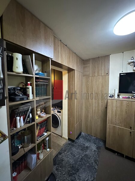 Trei camere, parter, complet utilat, gata de mutat